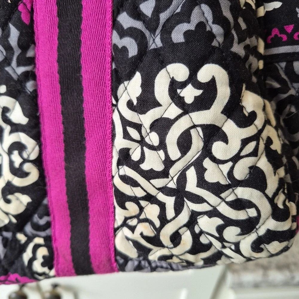VERA BRADLEY Canterberry Magenta Sport Duffel Gym Bag